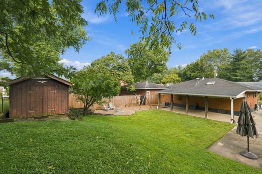 47-web-or-mls-7141 Bluecrest Dr-47