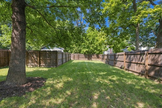 51-web-or-mls-2830 Madison Rd-51