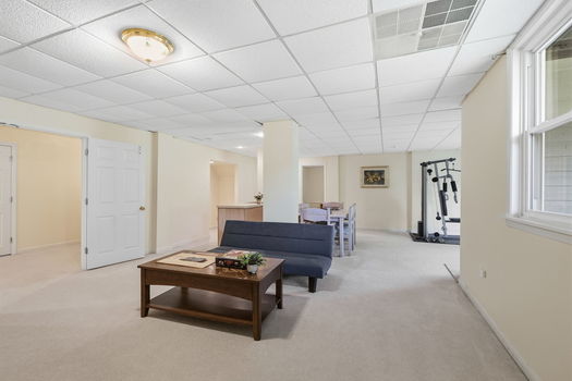 51-web-or-mls-6865 Fox Hill Ln-51