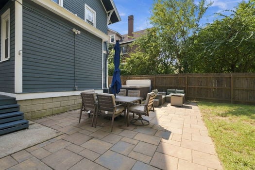 52-web-or-mls-2830 Madison Rd-52