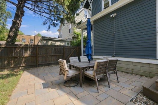53-web-or-mls-2830 Madison Rd-53