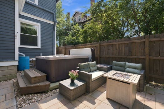 54-web-or-mls-2830 Madison Rd-54