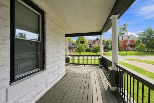 57-web-or-mls-1526 Marlowe Ave-57