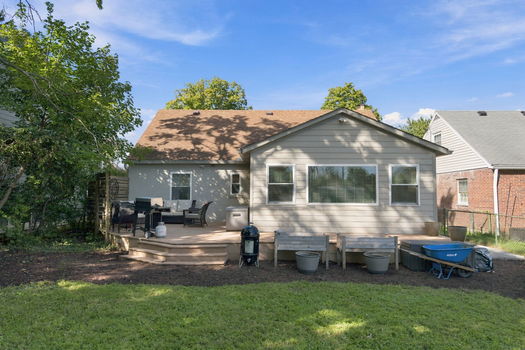 57-web-or-mls-7721 Naomi Ave-57