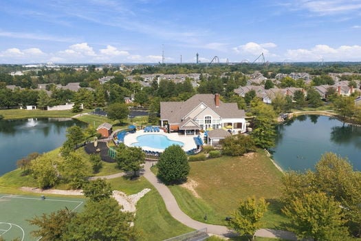58-web-or-mls-7515 Ribbon Falls Ln-58