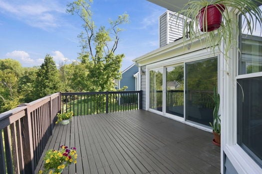 62-web-or-mls-6865 Fox Hill Ln-62