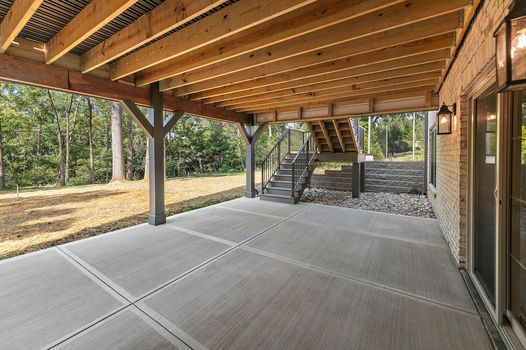 64-Patio