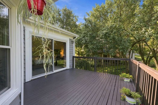 65-web-or-mls-6865 Fox Hill Ln-65