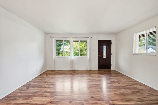 7-web-or-mls-7141 Bluecrest Dr-7