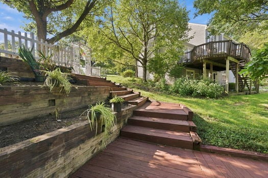 70-web-or-mls-6865 Fox Hill Ln-70