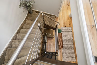 72-web-or-mls-208 Wade St-72