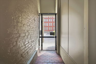78-web-or-mls-208 Wade St-78