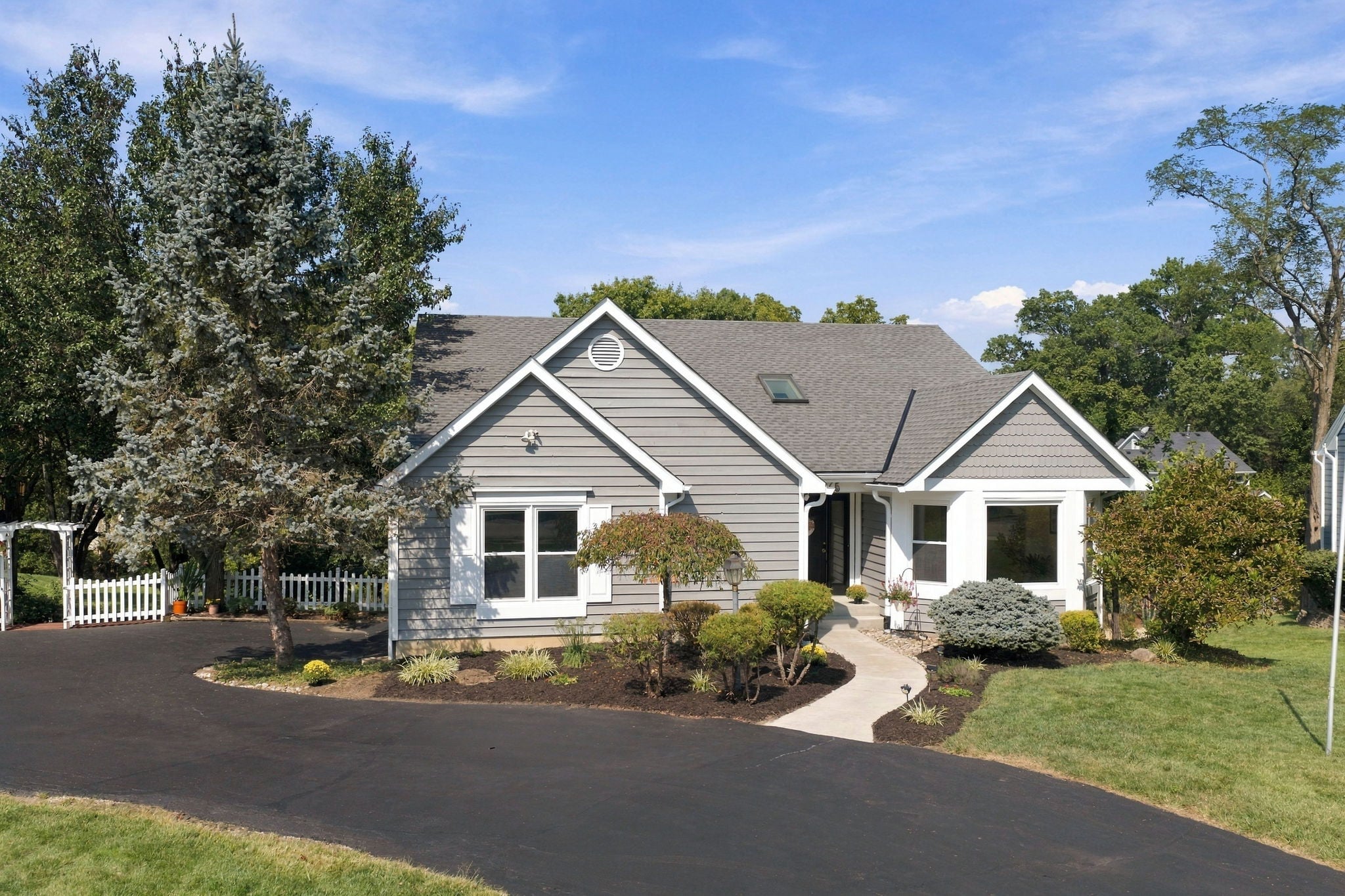79-web-or-mls-6865 Fox Hill Ln-79