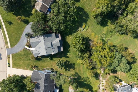 81-web-or-mls-6865 Fox Hill Ln-81