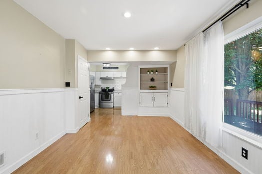 10-web-or-mls-3091 Neisel Ave-10