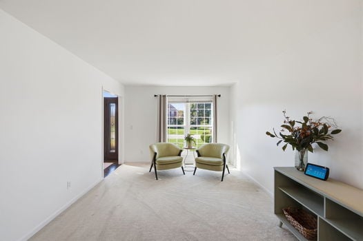 10-web-or-mls-5018 Midfield Rd-10