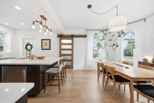 12-web-or-mls-4216 Tower Ave-12