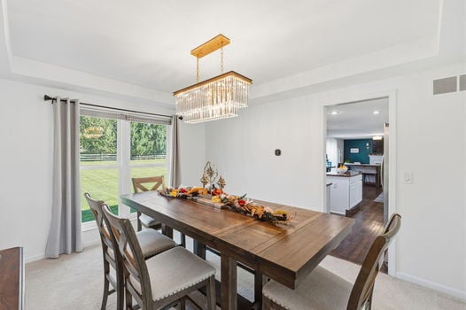 12-web-or-mls-5018 Midfield Rd-12