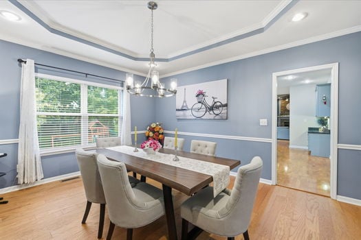 12-web-or-mls-8749 Charleston Woods Dr-13