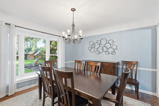 15-web-or-mls-5705 Charteroak Dr-15