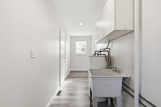 17-web-or-mls-4037 Alexander Ln-17