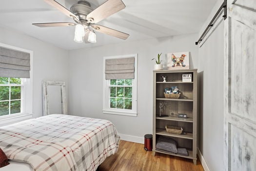 19-web-or-mls-6994 Mayfield Ave-19
