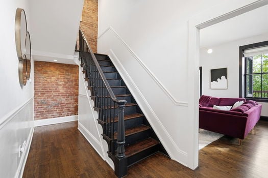 20-web-or-mls-531 Milton St-20