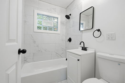 20-web-or-mls-6236 Stewart Rd-20