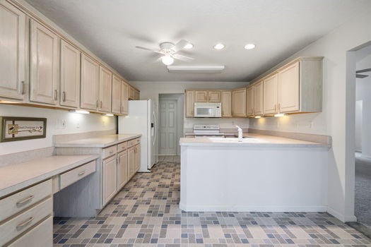 21-web-or-mls-105 Old Carriage Ct-21