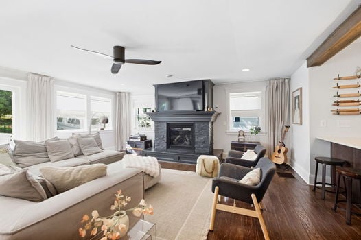 21-web-or-mls-35 Sterling Ave-21