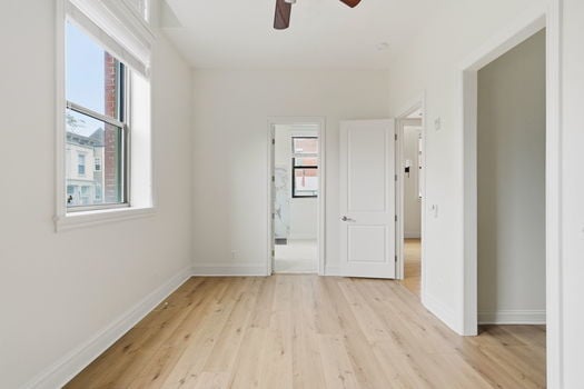 22-web-or-mls-1125 St Gregory St-22