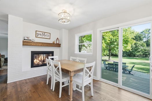 22-web-or-mls-5705 Charteroak Dr-22
