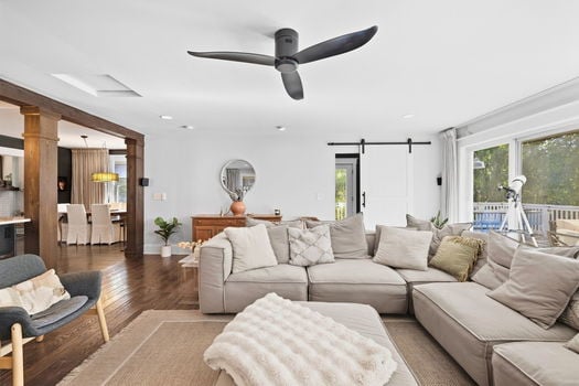 23-web-or-mls-35 Sterling Ave-23