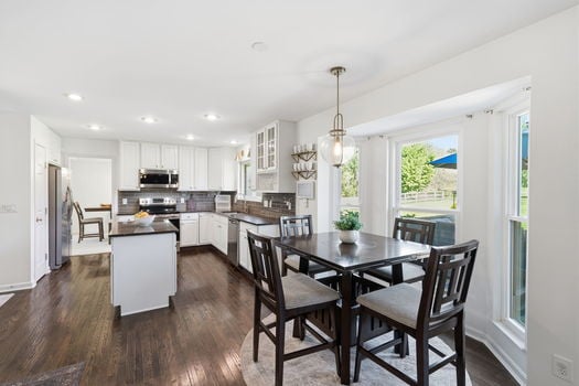 24-web-or-mls-5018 Midfield Rd-24