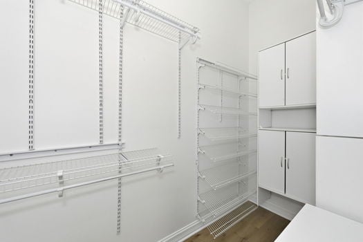 25-web-or-mls-1125 St Gregory St-25