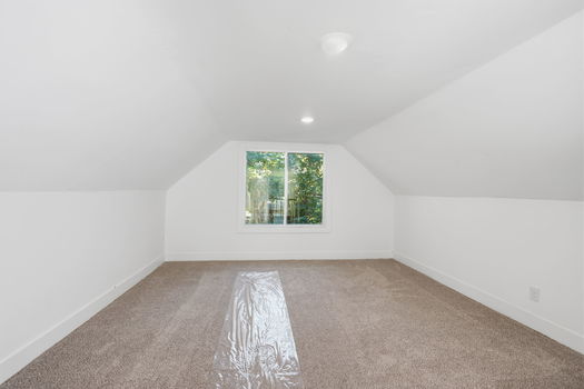 27-web-or-mls-6236 Stewart Rd-27