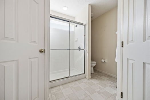 28-web-or-mls-105 Old Carriage Ct-28