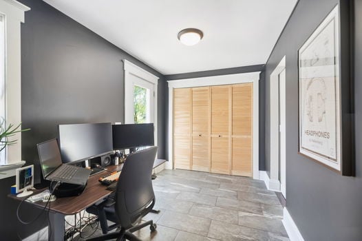 28-web-or-mls-35 Sterling Ave-28