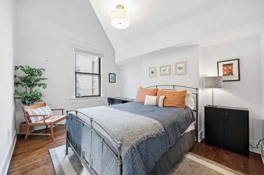 28-web-or-mls-531 Milton St-28