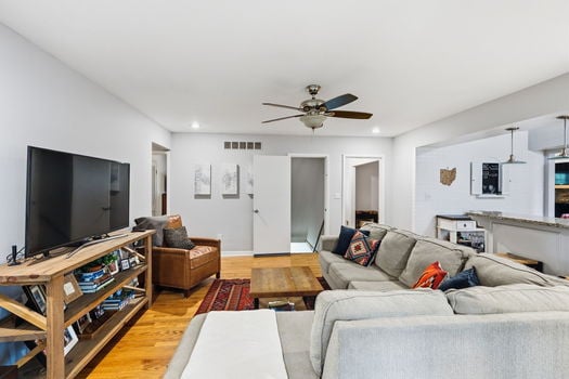 28-web-or-mls-778 Strathcoma Dr-28