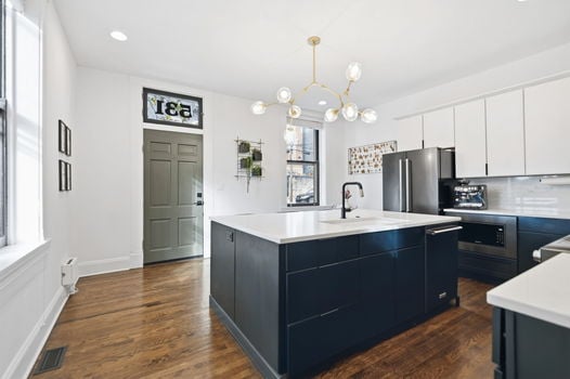 3-web-or-mls-531 Milton St-3