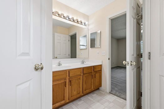 30-web-or-mls-105 Old Carriage Ct-30