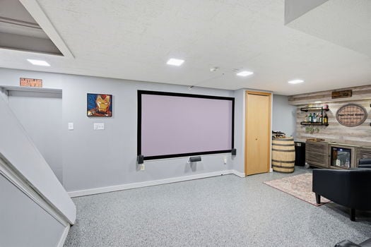 30-web-or-mls-6994 Mayfield Ave-30