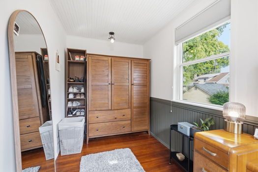 34-web-or-mls-4216 Tower Ave-34