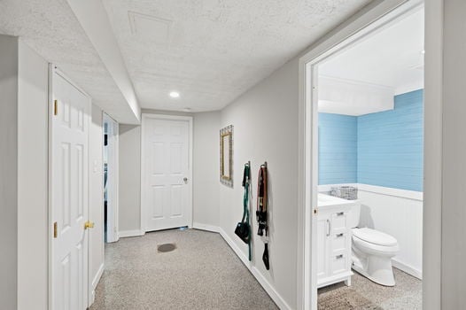 34-web-or-mls-6994 Mayfield Ave-34