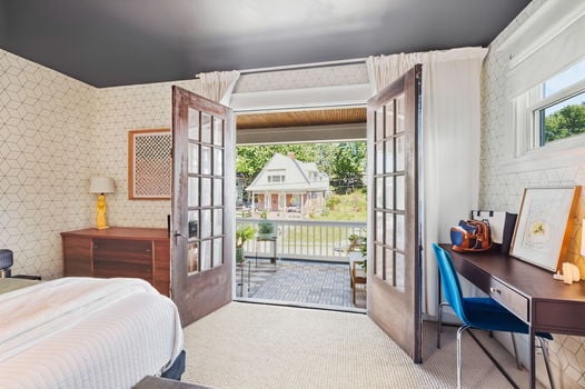 38-web-or-mls-35 Sterling Ave-38