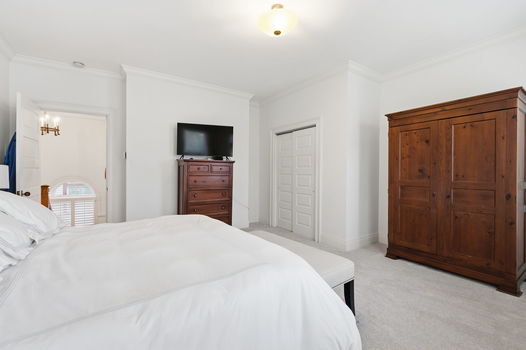 39-web-or-mls-4302 Floral Ave-39