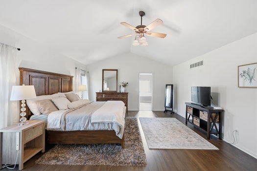 39-web-or-mls-5018 Midfield Rd-39