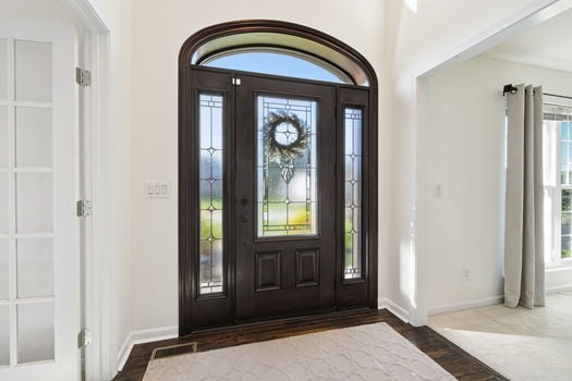 4-web-or-mls-5018 Midfield Rd-4