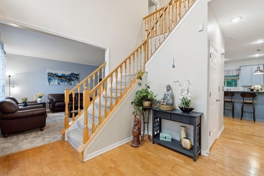 4-web-or-mls-8749 Charleston Woods Dr-5